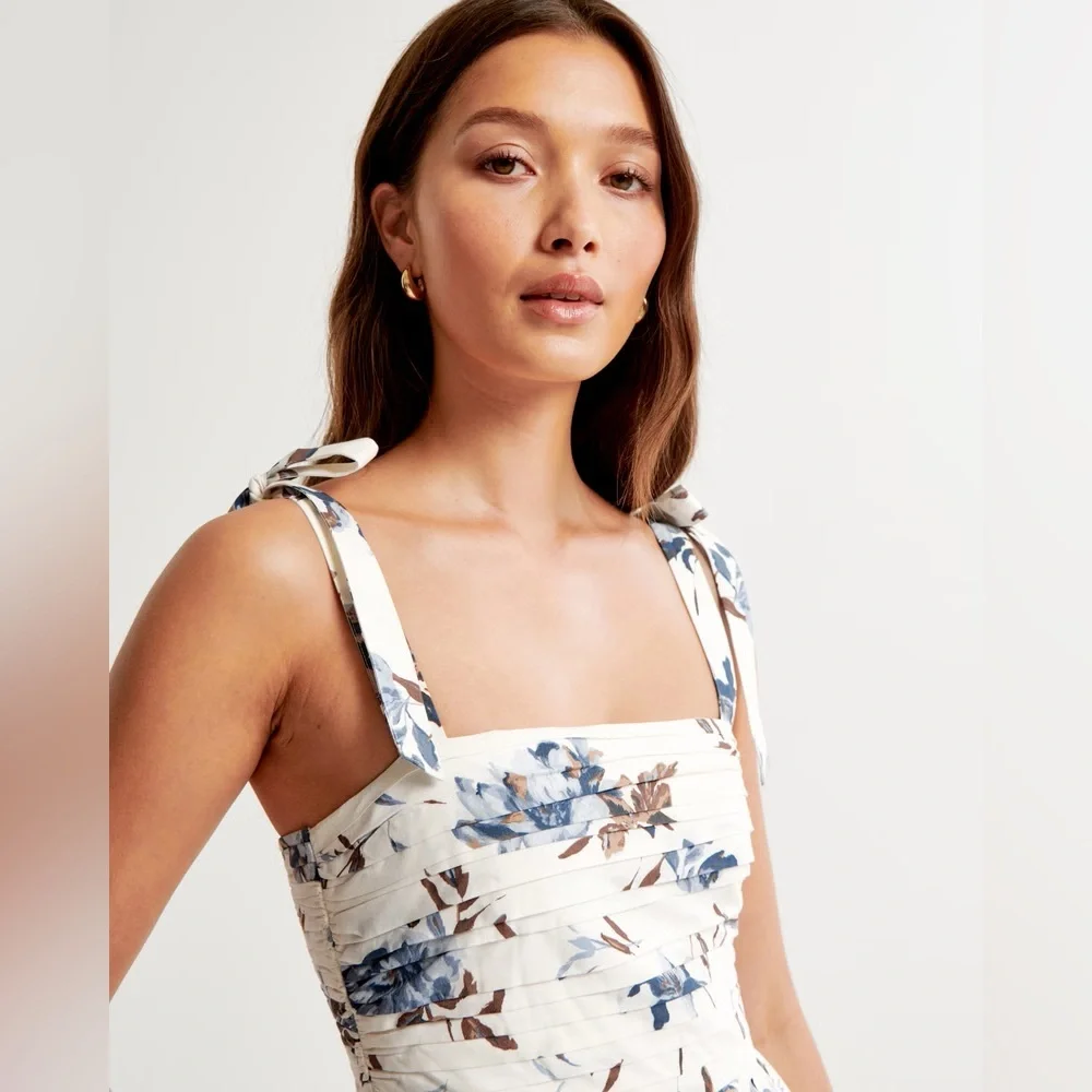 Abercrombie Emerson Tie-Strap Maxi Dress